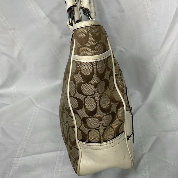SOLD Coach Bleeker Signature Flower Floral Daisy Bag Tote Shopper Tan F14724 - Picture 10 of 17